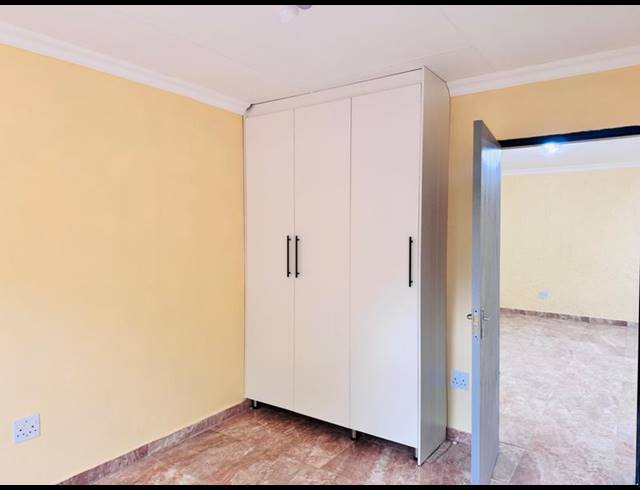 0 BEDROOM PROPERTY TO RENT IN KENSINGTON